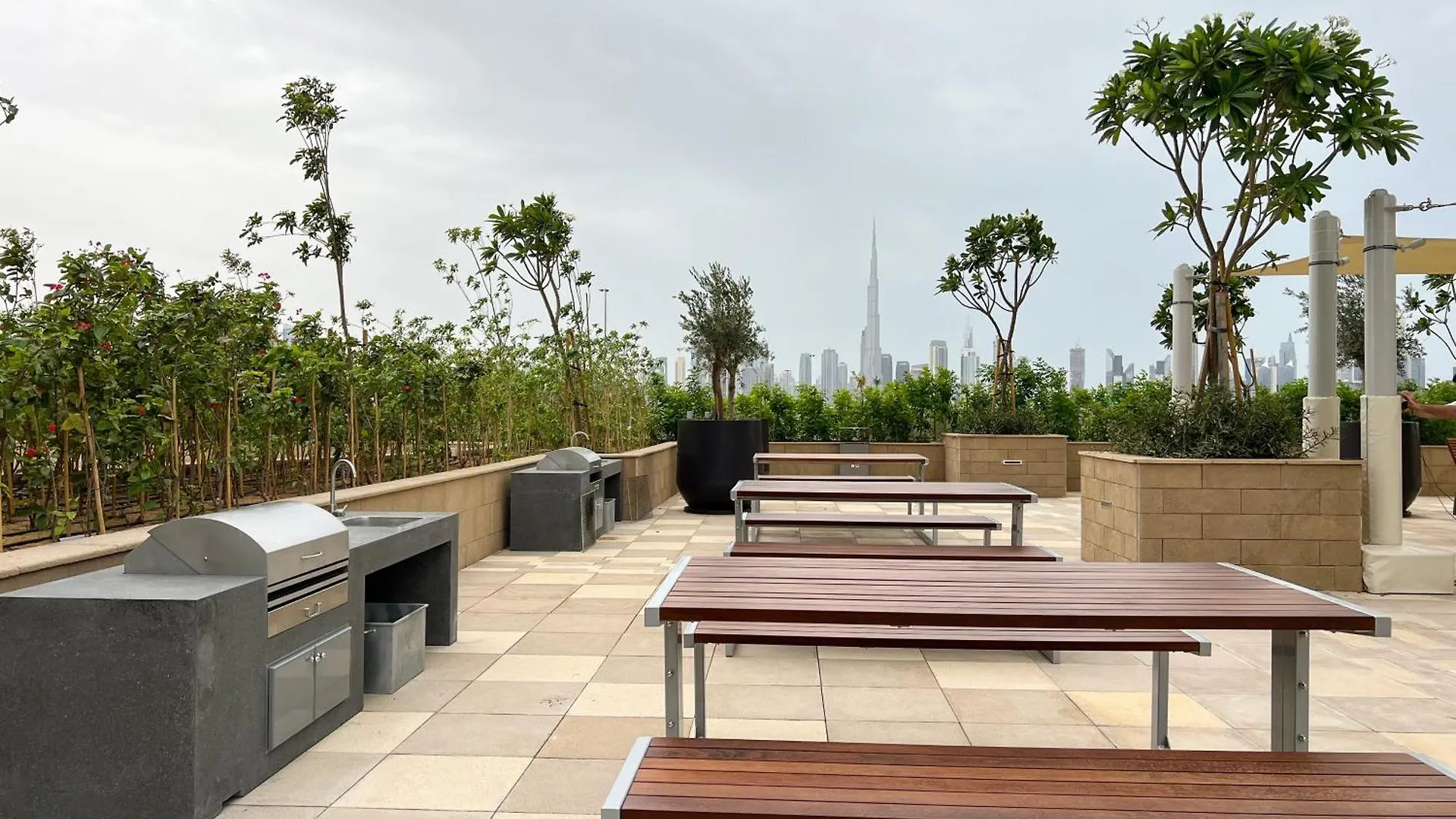 Bright 1Bdr Massive Terrace Overlooking Downtown Dubai